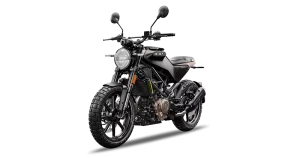 Renting Motos Husqvarna Svartpilen - 401