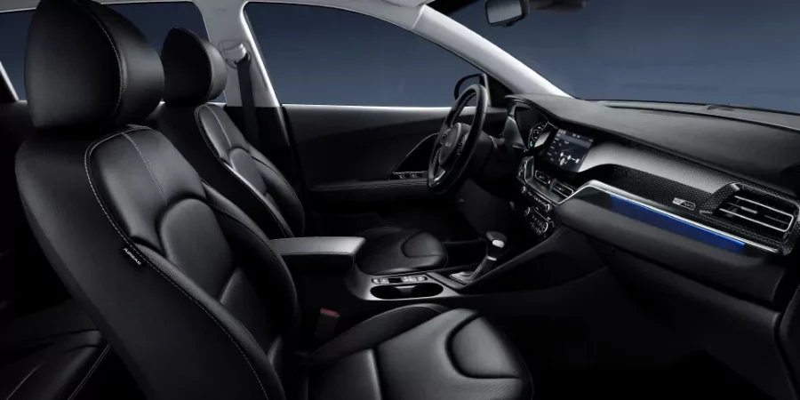 Renting Coches Kia Niro 1.6 HEV Concept Clear White, Runway Red, Aurora Black, Steel Gray, Interstellar Gray