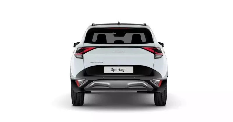 Renting Coches Kia Sportage 1.6 T-GDi HEV Drive 4×2 Cassa White, Lunar Silver