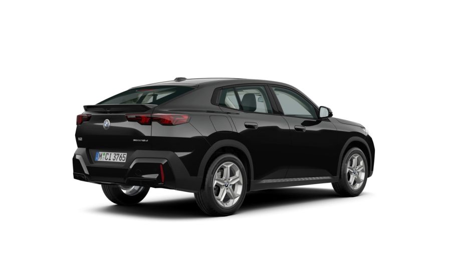 Renting Coches BMW X2 sDrive18d DCT Black