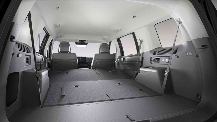 Renting Coches Hyundai Santa Fe 1.6T HEV 4X2 AT Maxx White Cream