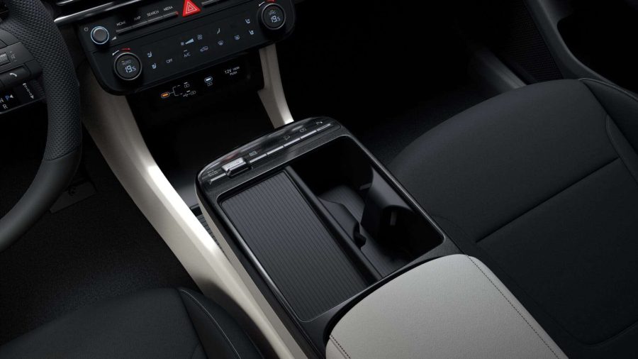 Renting Coches Hyundai Tucson 1.6T HEV AT Klass Atlas White