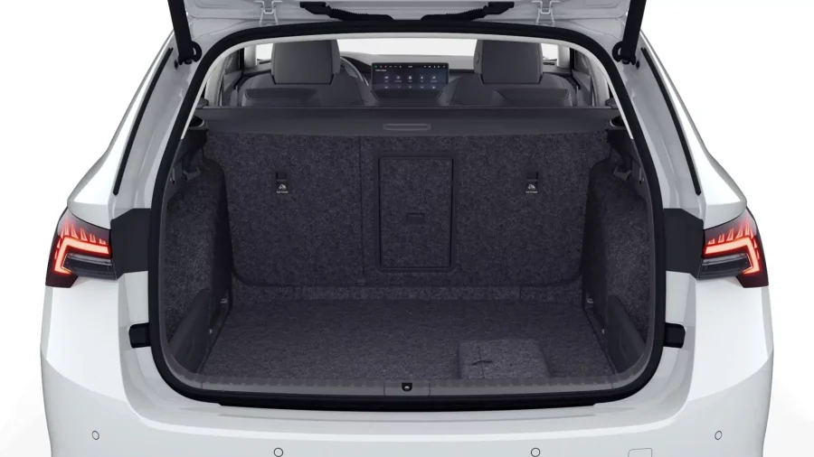 Renting Coches Skoda OCTAVIA Combi 1.5 TSI DSG MHEV Selection Blanco luna, Gris Graphite, Plata Brillante