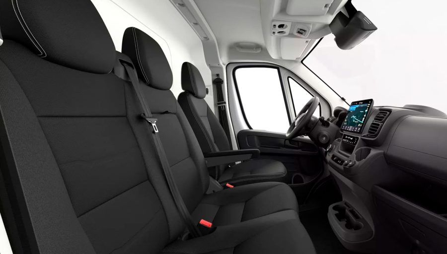 Renting Coches Toyota Proace MAX EV L3H2 110kWh VX N1 Blanco Polar