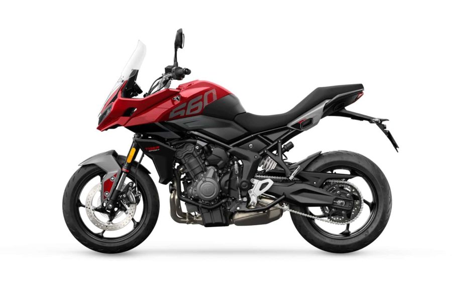 Renting Motos Triumph Tiger Sport 660 Carnival Red, Roulette Green, Crystal White, Sapphire Black