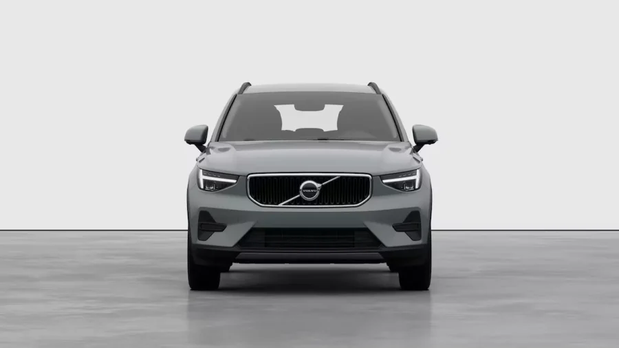 Renting Coches Volvo XC40 2.0 B3 G Core Auto Vapour Grey
