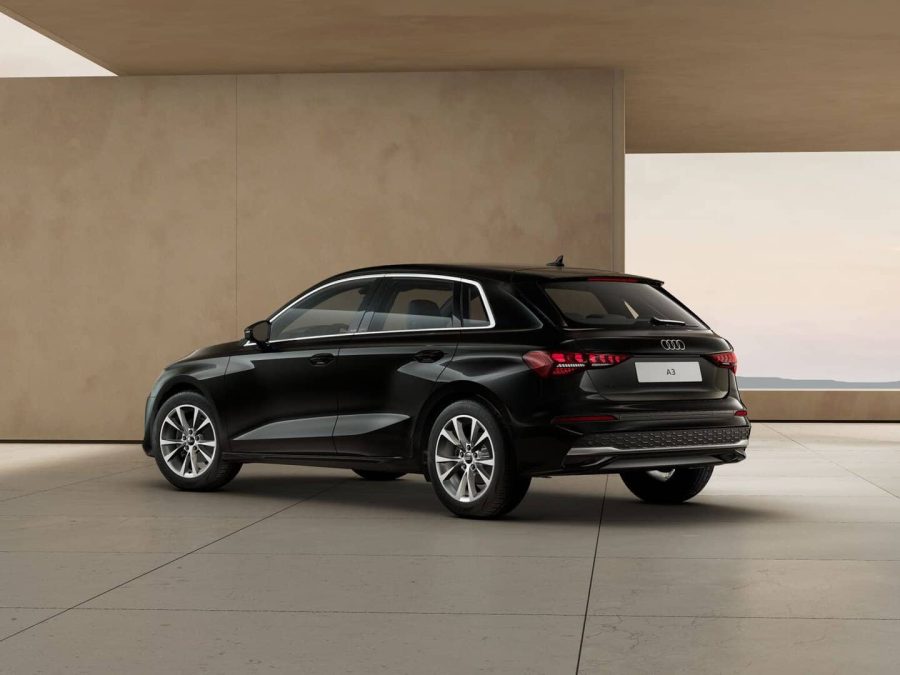 Renting Coches Audi A3 Sportback TFSi 85kW 6vel Advanced Negro