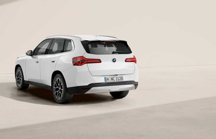 Renting Coches BMW X3 20d xDrive Alpine White