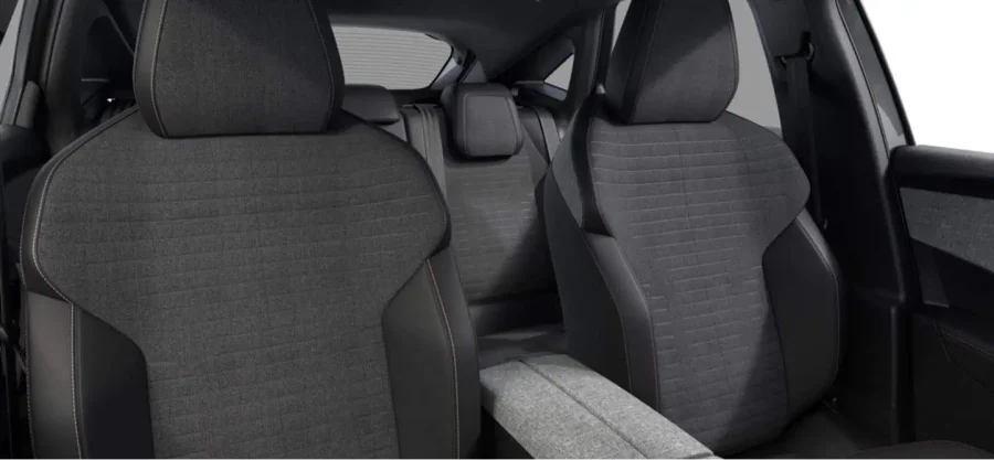 Renting Coches Peugeot 3008 1.2 107kW Allure Hybrid 145 EDCS6 Gris Titanium