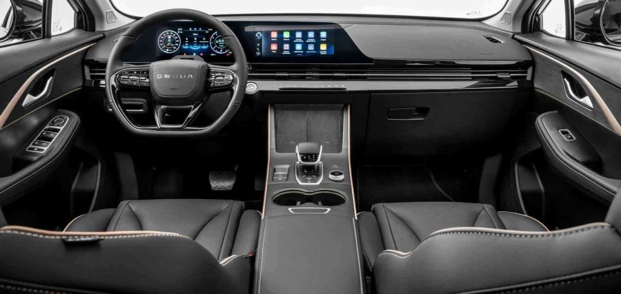 Renting Coches Omoda 5 1.6 TGDi Premium Blanco + Negro, Negro