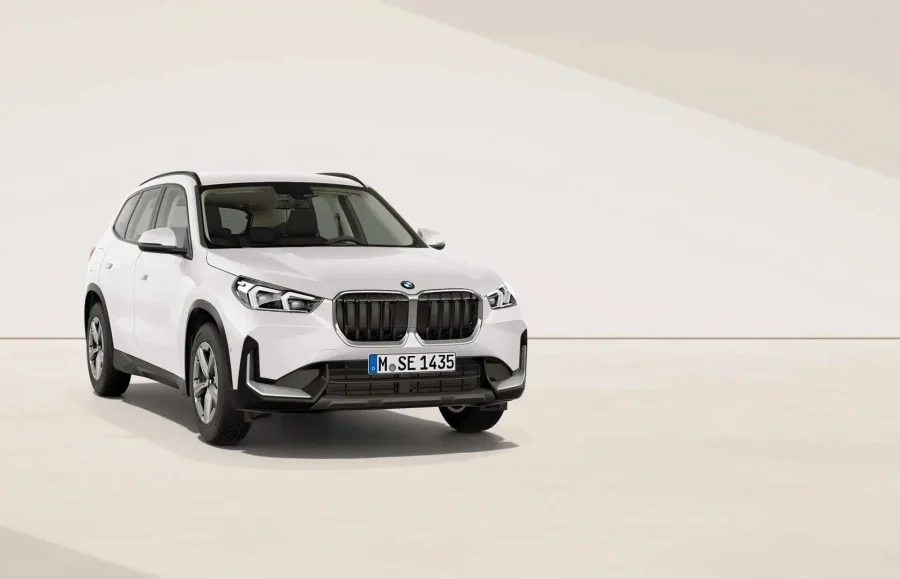 Renting Coches BMW X1 sDrive18d Premium Package Mineral White metalizado