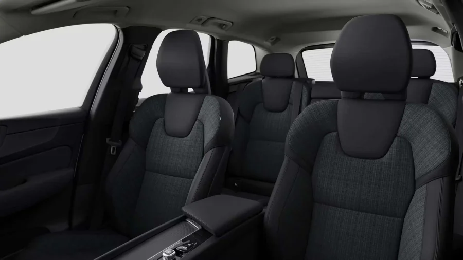 Renting Coches Volvo XC60 2.0 B5 G MHEV AWD Auto Core Ice White