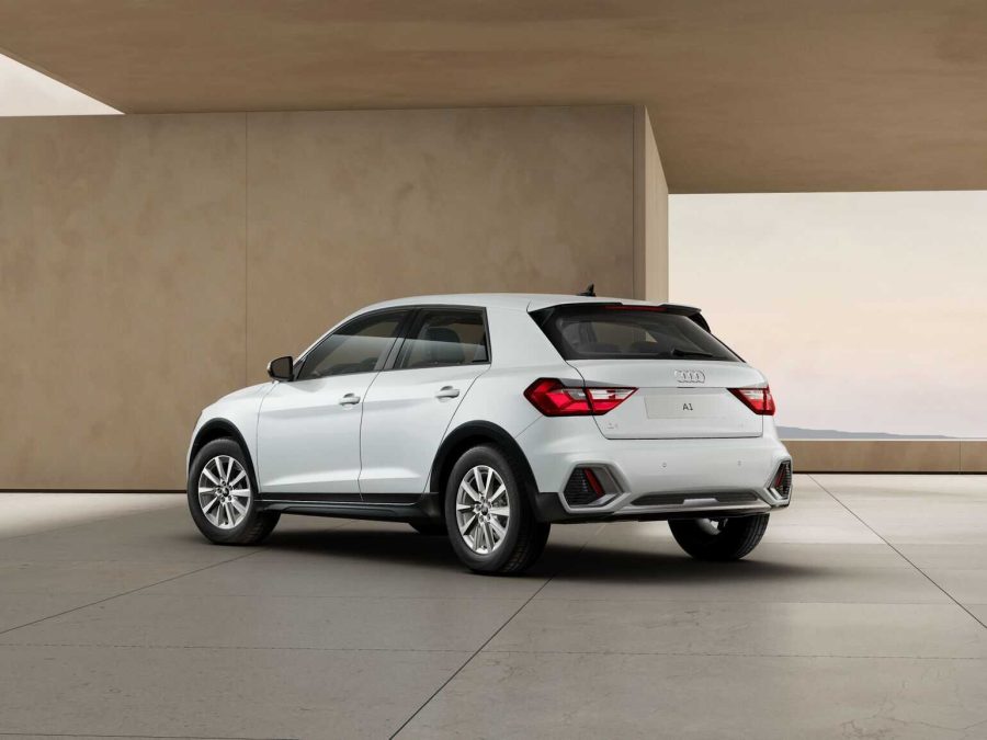 Renting Coches Audi A1 Allstreet 30 TFSI 85kW S Tronic Blanco Glaciar, Gris Crono