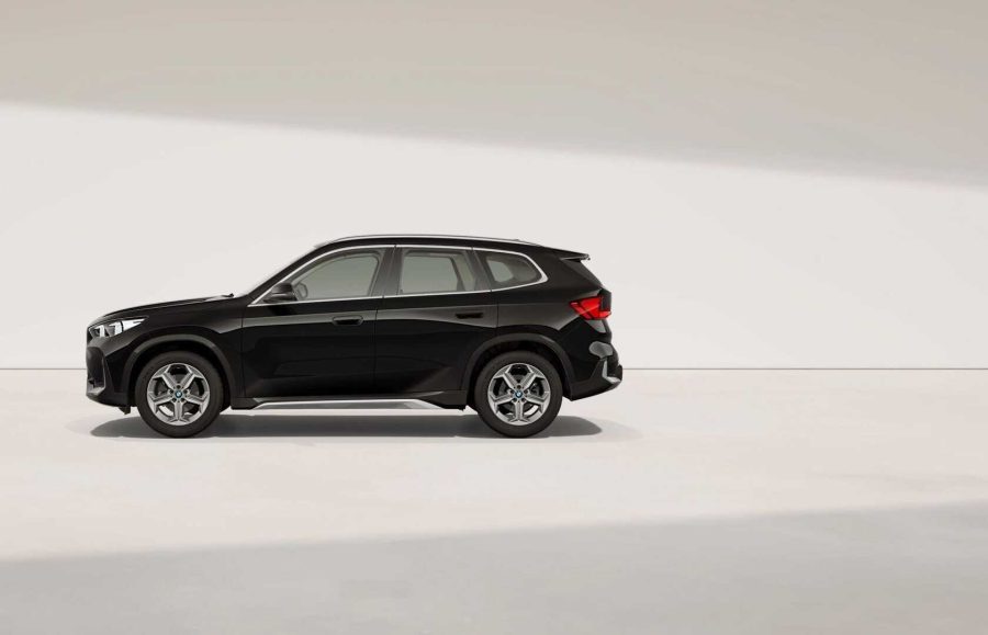 Renting Coches BMW X1 sDrive 20d Black Saphire