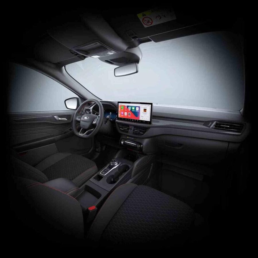 Renting Coches Ford Kuga 2.5 PHEV Duratec ST-Line Verde Bursting, Blanco Frozen, Plata Solar, Negro Agate