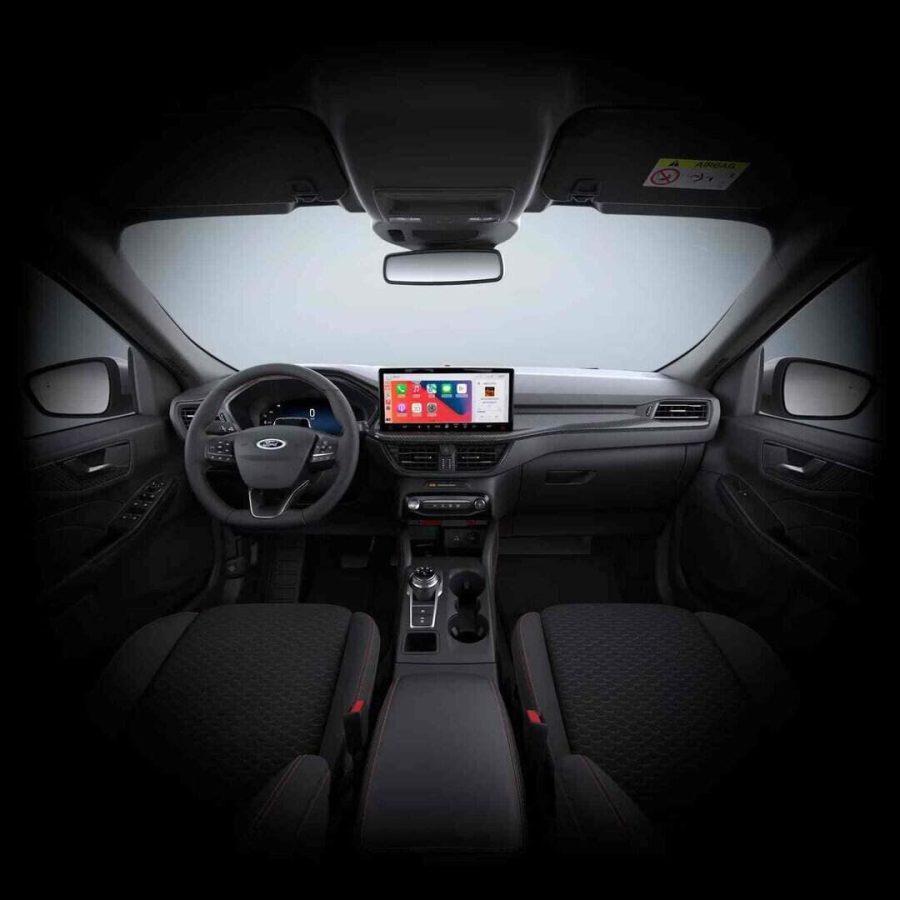 Renting Coches Ford Kuga 2.5 PHEV Duratec ST-Line Verde Bursting, Blanco Frozen, Plata Solar, Negro Agate