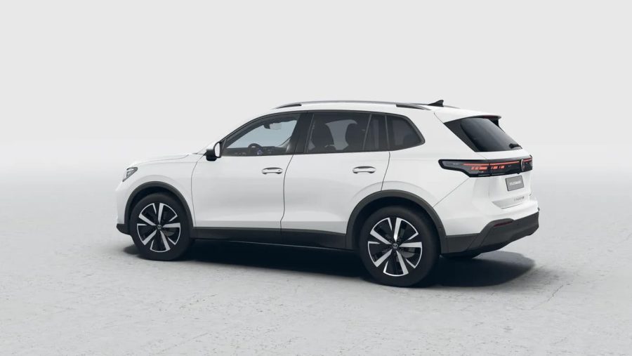 Renting Coches Volkswagen Tiguan 1.5 eTSI 110kW DSG 7vel. MAS Blanco Punto