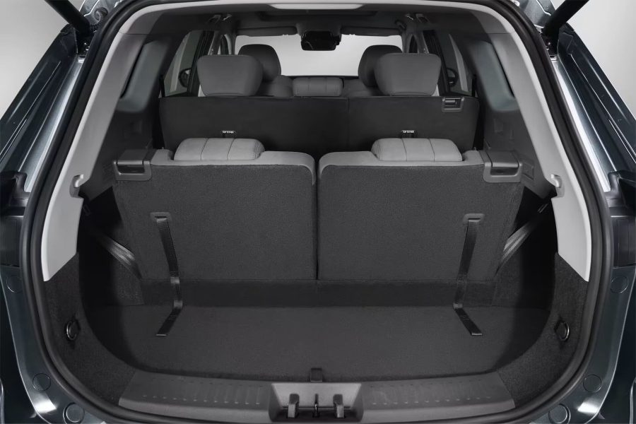 Renting Coches Ebro S800 1.5 TGDI PHEV 1DHT Luxury 7 DCT Blanco Khaki, Gris 