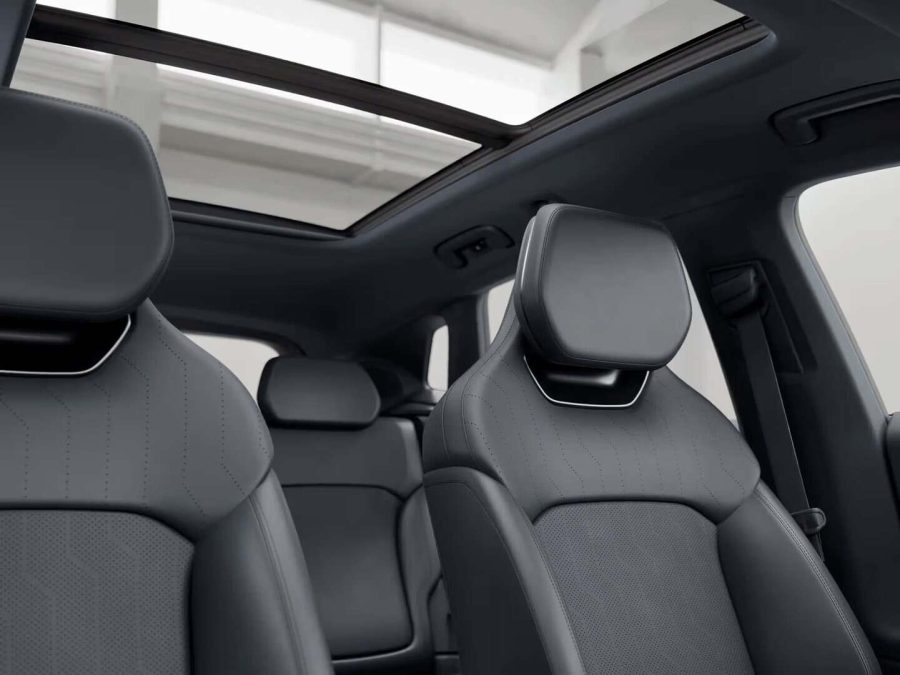 Renting Coches Lynk & Co 08 1.5 PHEV Core Storm Gray