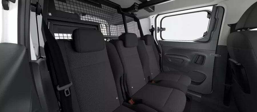 Renting Coches Toyota Proace City Combi 1.5D 75Kw 6MT N1 L2 GX Plus Blanco Polar