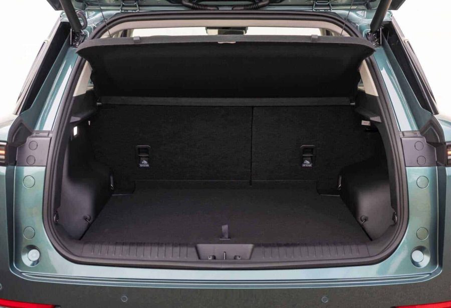 Renting Coches Jaecoo 5 1.5 TGDI HEV Exclusive Azul Indigo, Blanco Aura, Negro Crystal Black, Gris Antracita, Verde Posidonia