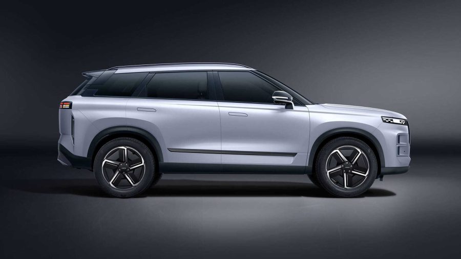 Renting Coches Jaecoo 7 1.5 TGDi HEV Exclusive Plata Moonlight, Negro, Blanco, Gris Artemis