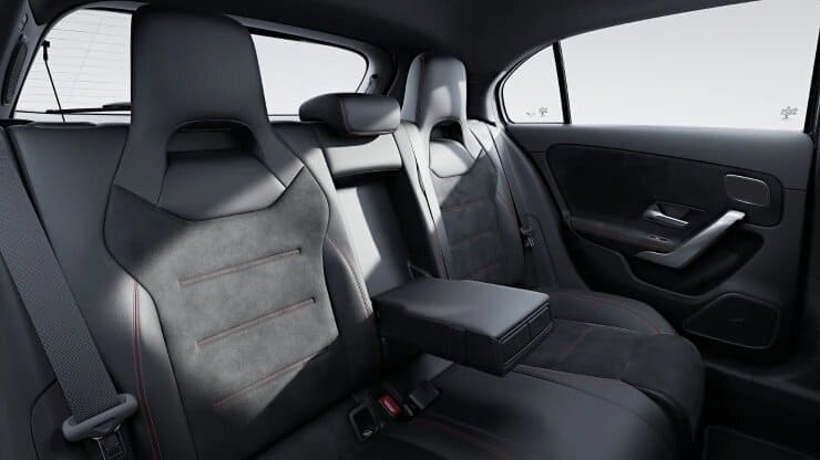 Renting Coches Mercedes Benz Clase A 180d Gris Montaña Metalizado