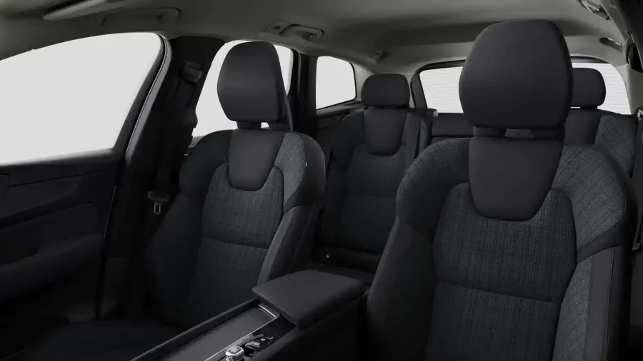 Renting Coches Volvo XC60 2.0 B5 G MHEV AWD Auto Core Ice White