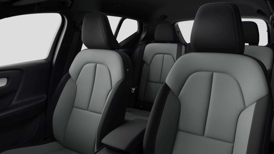 Renting Coches Volvo XC40 2.0 B3 G Core Auto Forest Lake