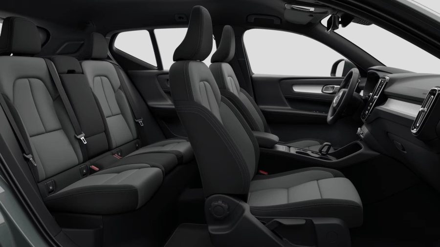 Renting Coches Volvo XC40 2.0 B3 G Core Auto Forest Lake