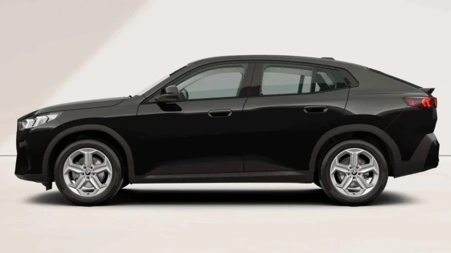 Renting Coches BMW X2 sDrive20d Black Solid