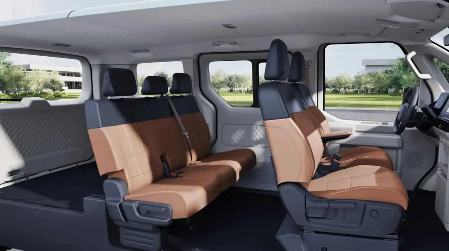 Renting Coches Kia PV5 Passenger L2H1 LR Plus Clear White, Steel Gray, Aurora Black