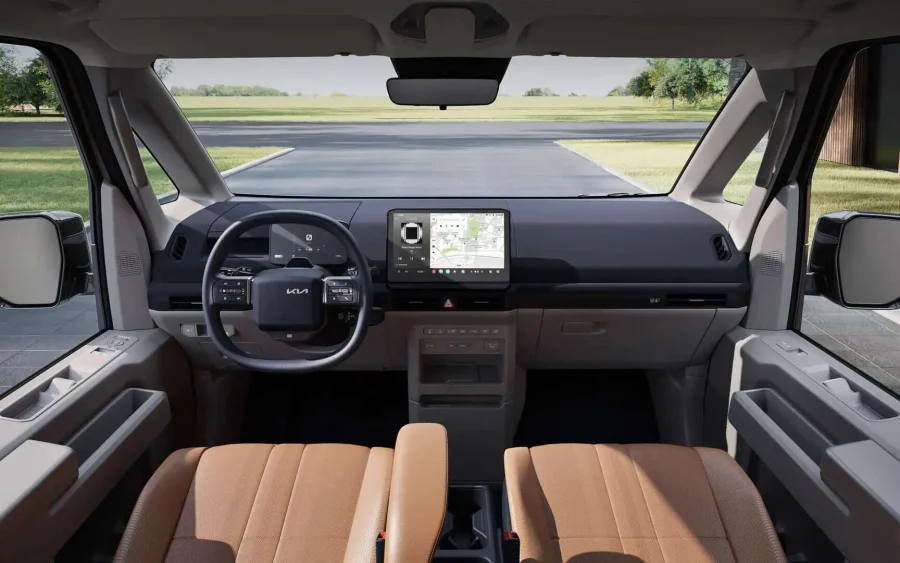Renting Coches Kia PV5 Passenger L2H1 LR Plus Clear White, Steel Gray, Aurora Black, Lakehouse Grey, Runaway Red