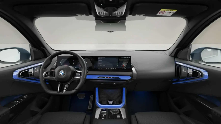 Renting Coches BMW X3 20d xDrive M Sport Arctic Race Blue, Black Sapphire