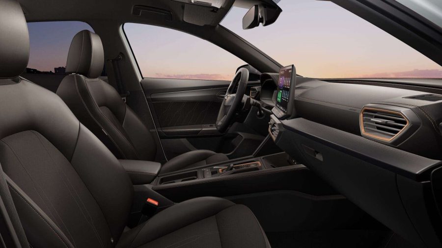 Renting Coches Cupra Formentor 1.5 eTSI DSG Gris Magnetic