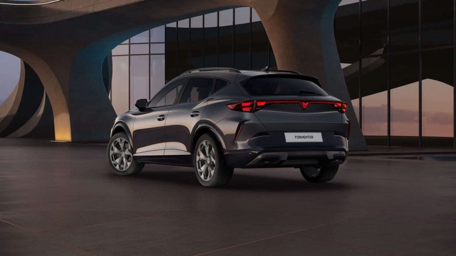 Renting Coches Cupra Formentor 1.5 TSI 5P Manual Gris Magnetic