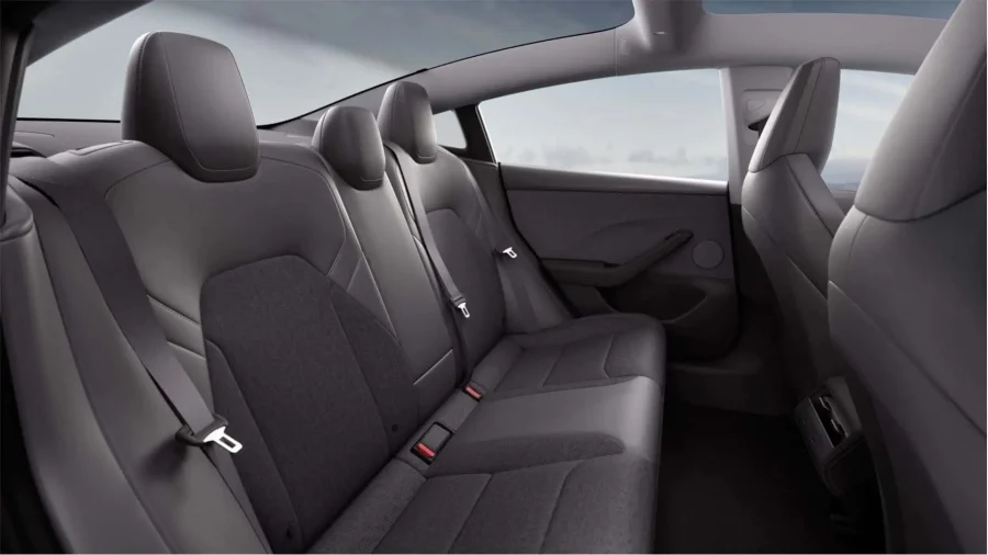 Renting Coches Tesla Model 3 RWD Blanco multicapa