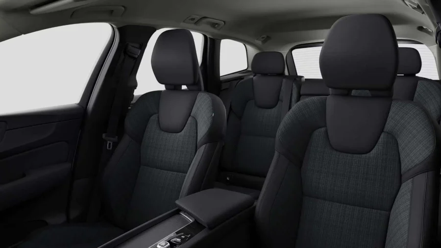 Renting Coches Volvo XC60 2.0 B5 G MHEV AWD Auto Core Crystal White