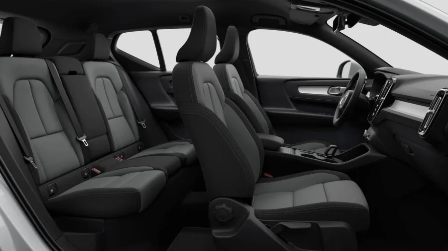 Renting Coches Volvo XC40 2.0 B3 G Core Auto Crystal White