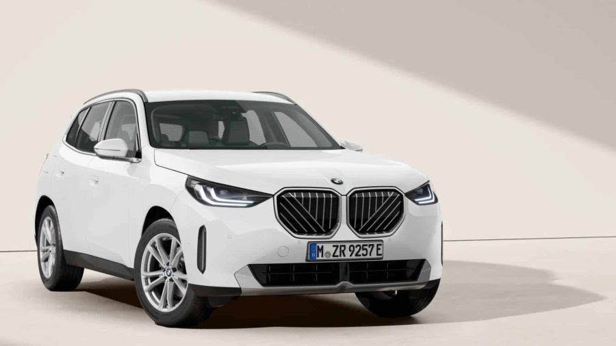 Renting Coches BMW X3 30e xDrive Alpine White