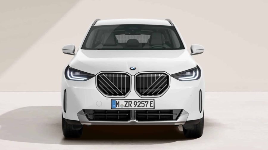 Renting Coches BMW X3 30e xDrive Alpine White