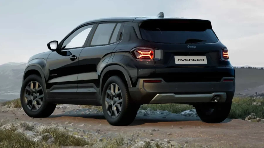 Renting Coches Jeep Avenger 1.2 Ehybrid Altitude Negro Volcano, Gris Storm