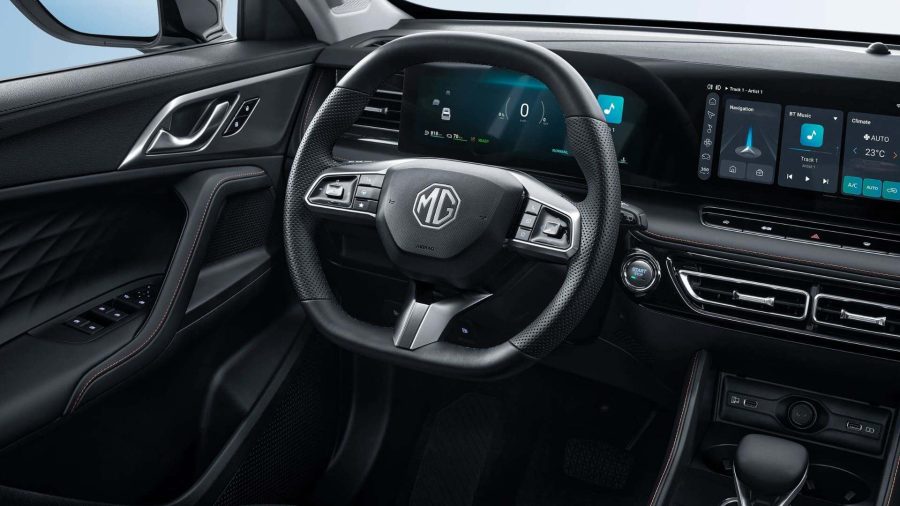 Renting Coches MG HS 1.5T PHEV Comfort Blanco, Negro