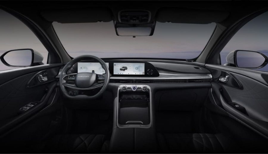 Renting Coches Omoda 9 1.5 TGDI SHS Premium AWD Negro, Blanco, Gris Tech