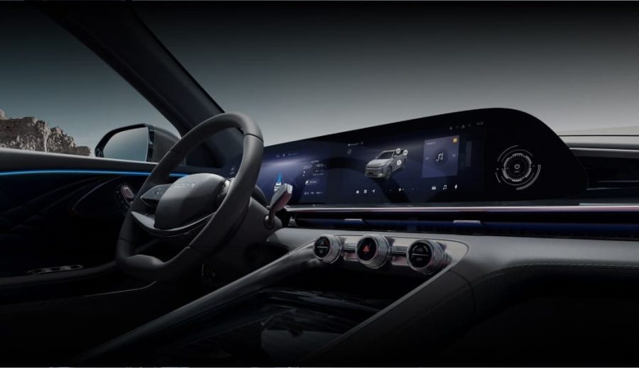 Renting Coches Omoda 9 1.5 TGDI SHS Premium AWD Negro, Blanco, Gris Tech